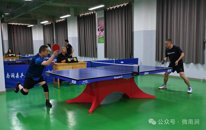 学习乒乓球抽球