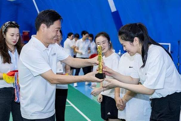洛阳乒乓球选拔赛冠军