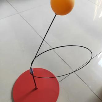 乒乓球掉在地上楼下能听见吗
