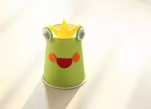 纸杯来运动小班教案