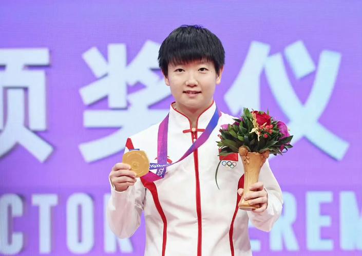 乒乓球花式发型图片